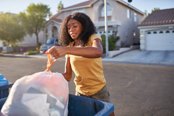 Best Yard Cleanup Services  in Franklin, OH